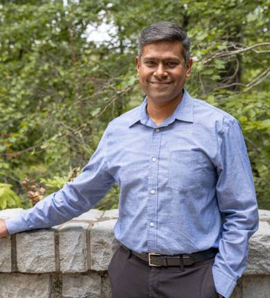 Portrait of Dr. Natarajan Kannan